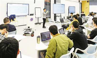 明月湖實踐 以企業項目孵化為引擎，探索重慶“四鏈融合”新路徑